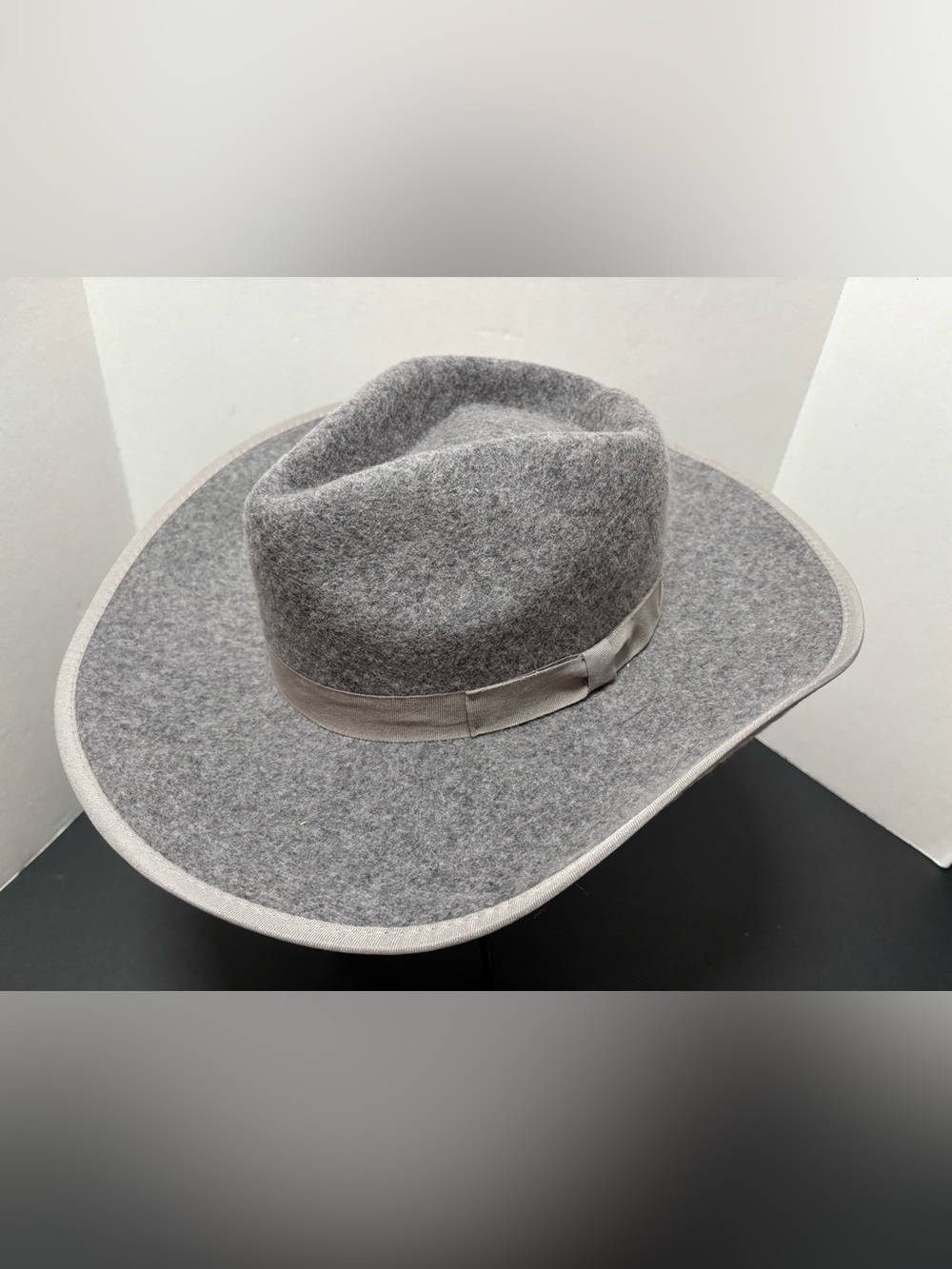 Olive & Pique Heather Grey 100% Wool Wide Brim Fedora Hat